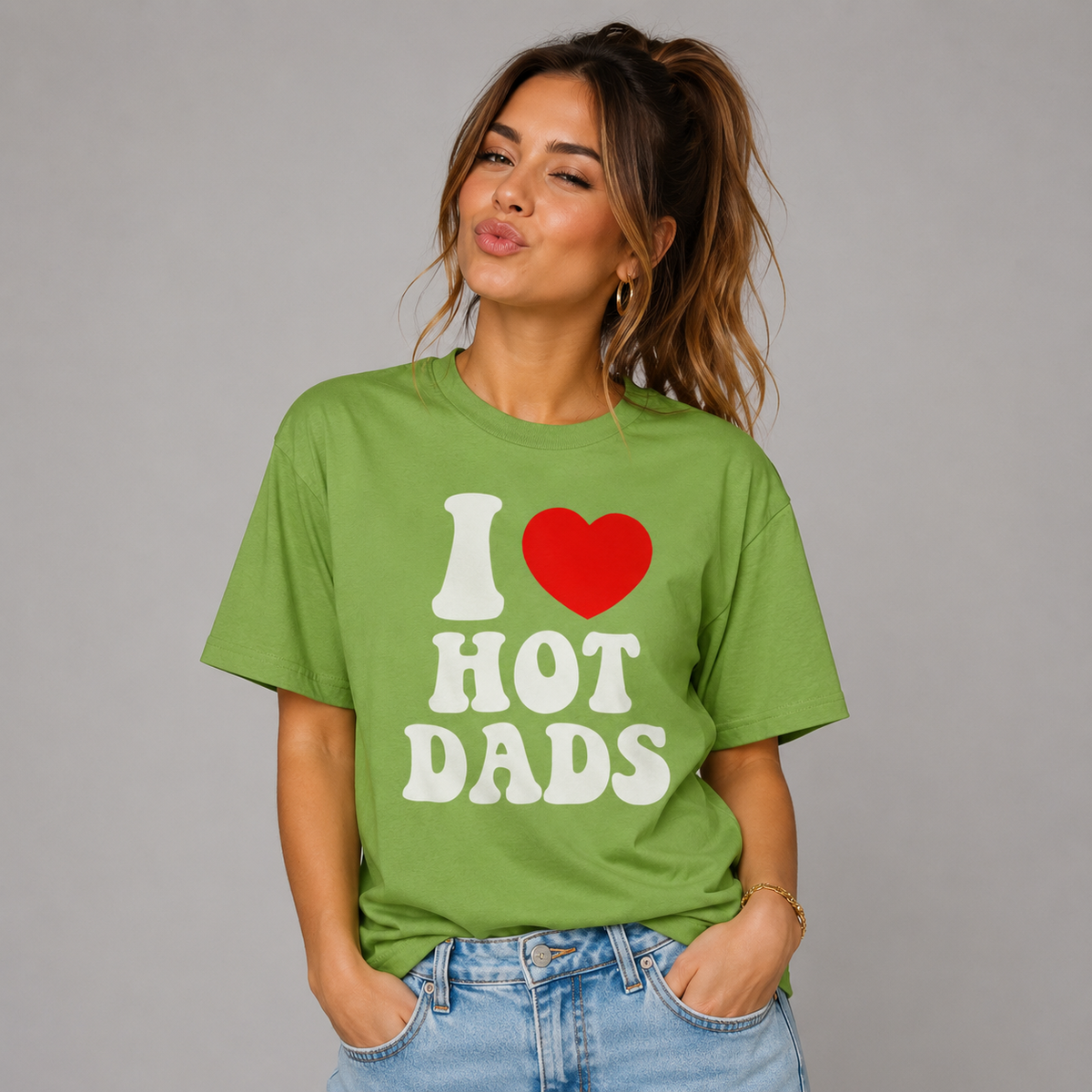 I Love Hot Dads T-shirt