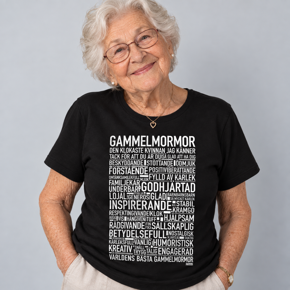 Gammelmormor 2024 Text T-shirt