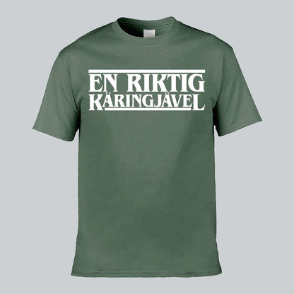 En Riktig Käringjävel T-shirt