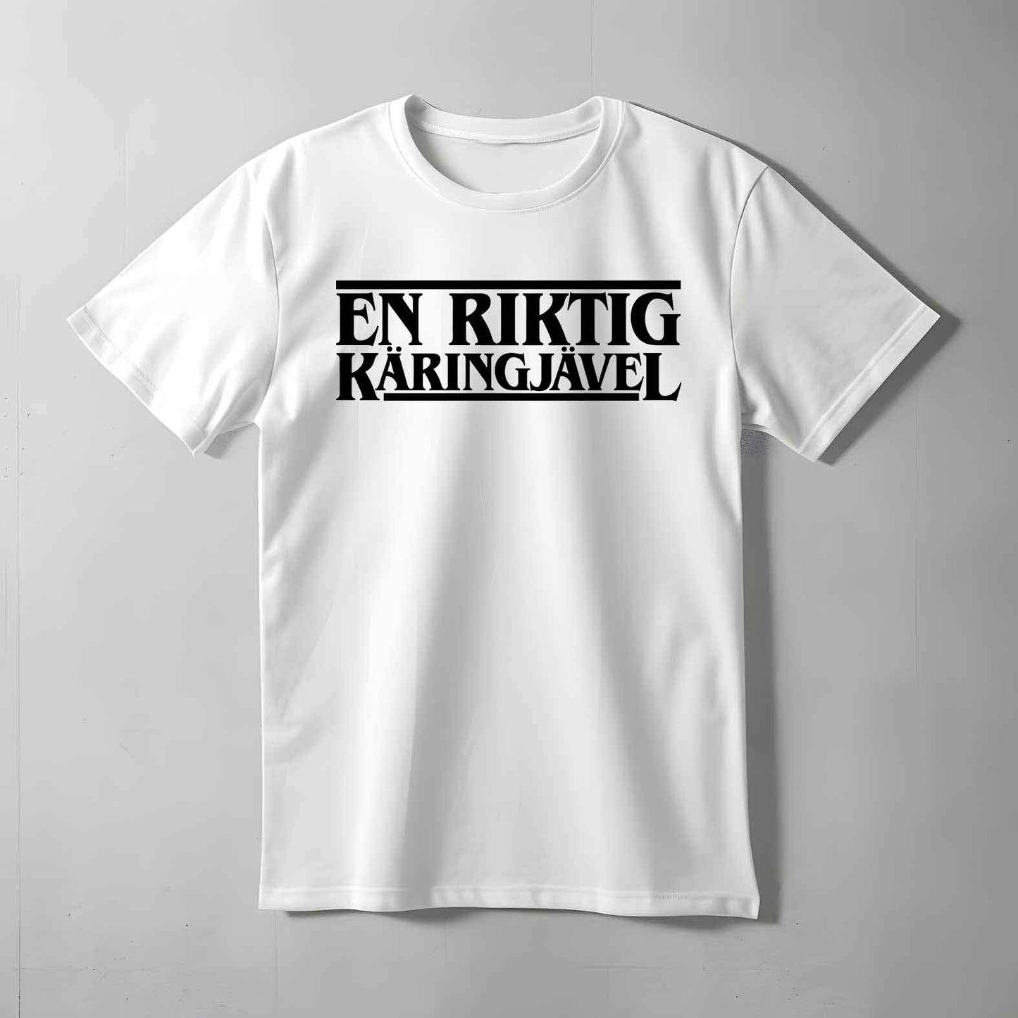 En Riktig Käringjävel T-shirt