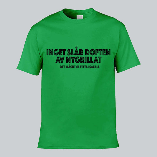 Doften Av Nygrillat T-shirt