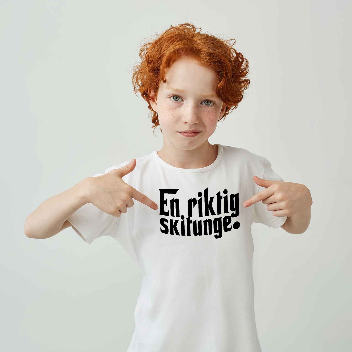 En Riktig Skitunge II Barn T-shirt